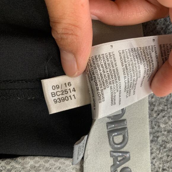 Adidas Pants Mens 36 Black Ultimate365 Lightweight Performance Travel Golf - Picture 7 of 11